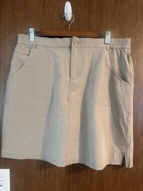 Tilley Women’s Utility Skort Khaki Outdoor Travel Hiking Size L Beige Quick Dry
